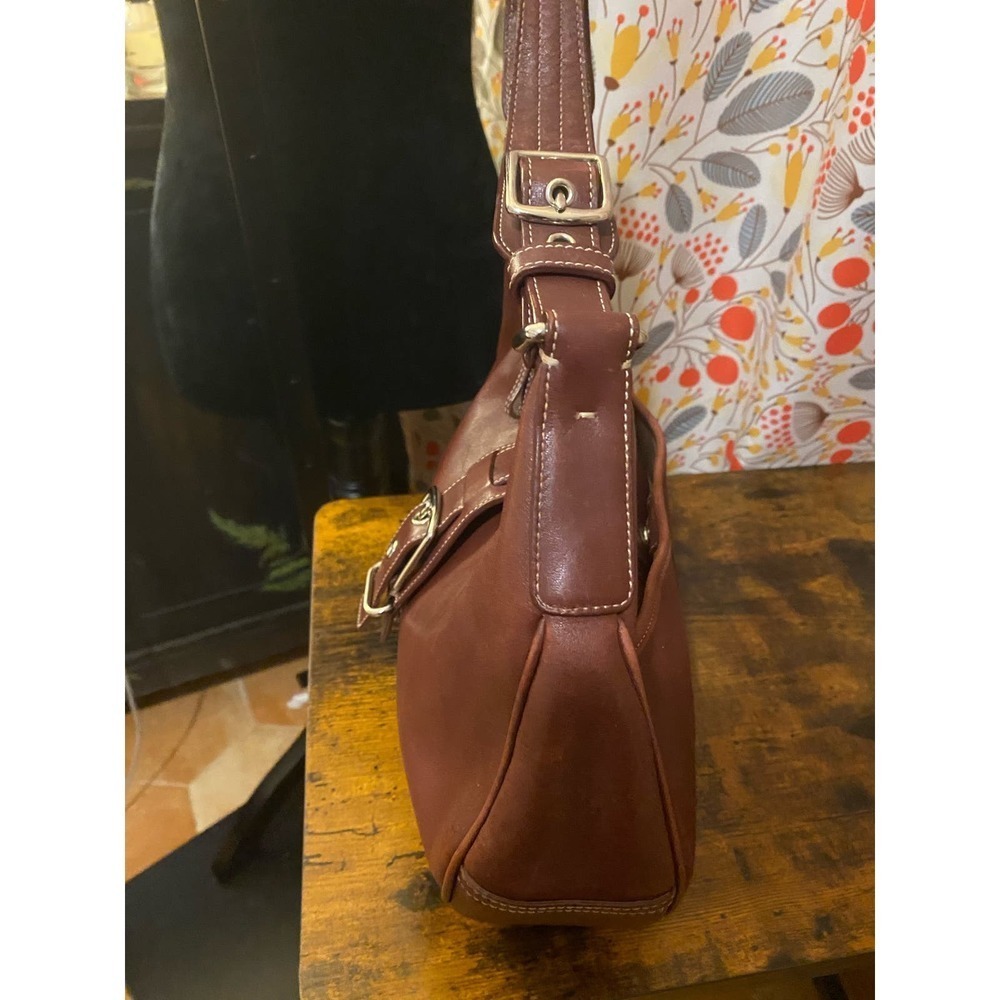 Coach Mahogony Cressant Shoulder bag glove tanned leather like new - Picture 7 of 7